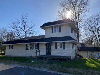 Foreclosed Home - 600 W FULTON ST, 47348