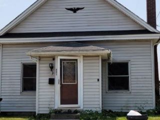 Foreclosed Home - 221 W FRANKLIN ST, 47348