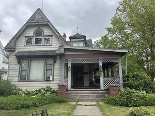 Foreclosed Home - 600 N HIGH ST, 47348