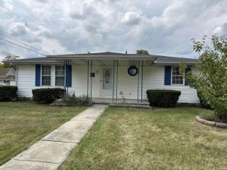 Foreclosed Home - 415 N CHERRY ST, 47348