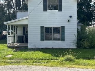Foreclosed Home - 209 N MAIN ST, 47351