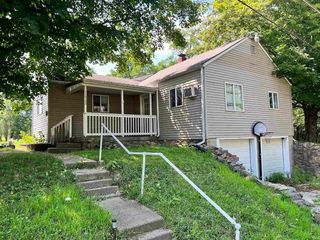 Foreclosed Home - 11902 KUHN RD, 47360