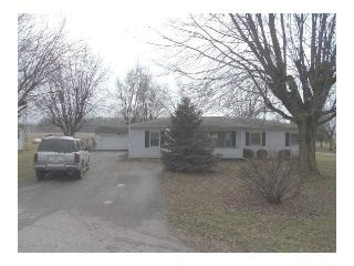 Foreclosed Home - 3107 E BROWN RD, 47362