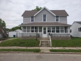 Foreclosed Home - 1910 PLUM ST, 47362