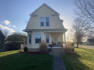 Foreclosed Home - 622 N PLEASANT ST, 47371