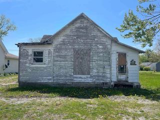 Foreclosed Home - 1007 W MAIN ST, 47371