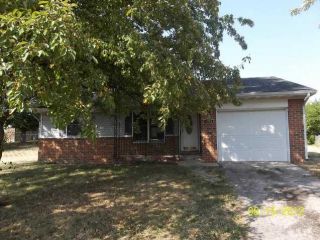 Foreclosed Home - 1480 SHAMROCK CT, 47374