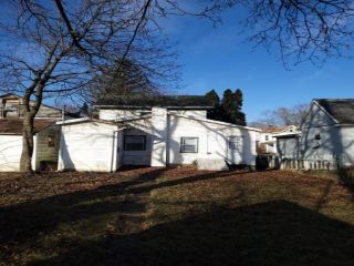 Foreclosed Home - 329 S 11TH ST, 47374