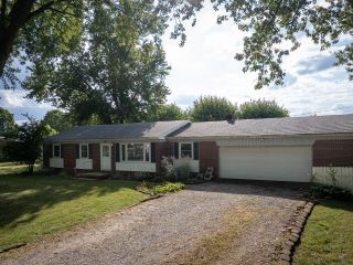 Foreclosed Home - 66 MID DR, 47374