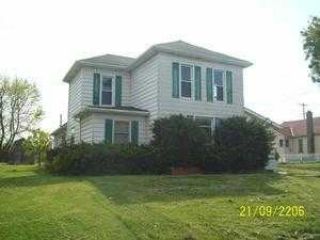 Foreclosed Home - 828 N HOWARD ST, 47390