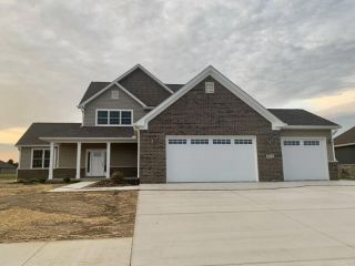 Foreclosed Home - 9504 W SHADOW LAWN DR, 47396