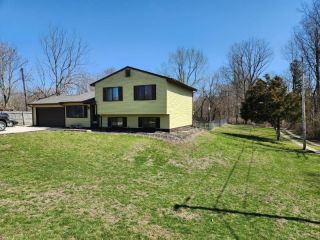 Foreclosed Home - 7165 S LUCAS RD, 47401