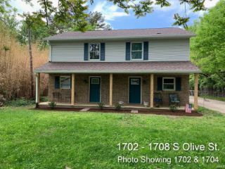 Foreclosed Home - 1702 S OLIVE ST, 47401