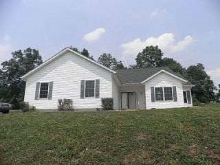 Foreclosed Home - 8520 W HINDS RD, 47403