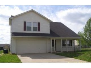 Foreclosed Home - 3610 S WICKENS ST, 47403