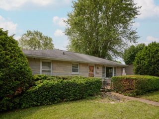 Foreclosed Home - 605 W LADD AVE, 47403