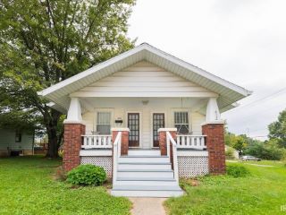 Foreclosed Home - 613 W WYLIE ST, 47403