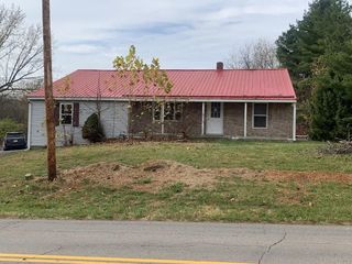 Foreclosed Home - 4585 N THOMAS RD, 47404