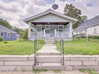 Foreclosed Home - 919 W KIRKWOOD AVE, 47404