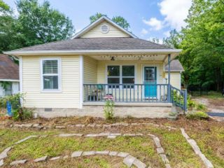 Foreclosed Home - 421 N HOPEWELL ST, 47404