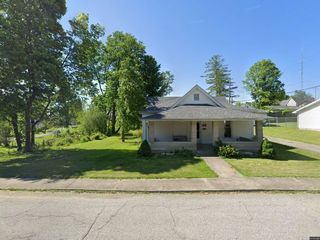 Foreclosed Home - 612 17TH ST, 47421