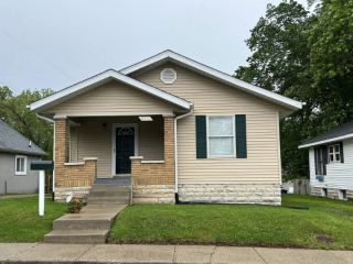 Foreclosed Home - 2016 7TH ST, 47421