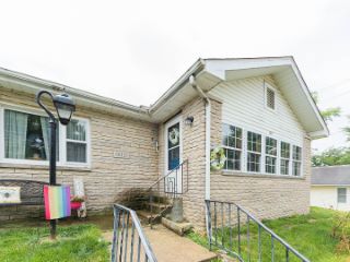 Foreclosed Home - 812 19TH ST, 47421