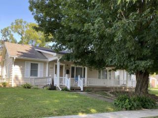 Foreclosed Home - 1817 E ST, 47421