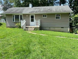 Foreclosed Home - 113 EDGEWOOD DR, 47421