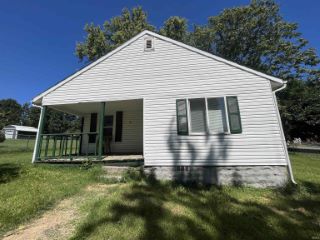 Foreclosed Home - 319 20TH ST, 47421