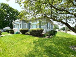 Foreclosed Home - 108 S JEFFERSON ST, 47424