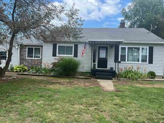 Foreclosed Home - 115 N HARRISON ST, 47424