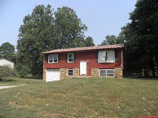 Foreclosed Home - 811 CHANDLER DR, 47429