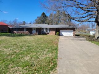 Foreclosed Home - 518 S SALE ST, 47429