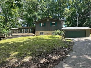 Foreclosed Home - 817 E CHESTER DR, 47429
