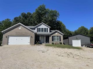 Foreclosed Home - 8606 W COUNTY ROAD 375 S, 47432