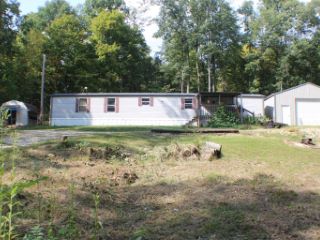 Foreclosed Home - 9935 N COUNTY ROAD 1180 E, 47432