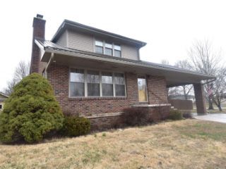 Foreclosed Home - 1170 E VINCENNES ST, 47441