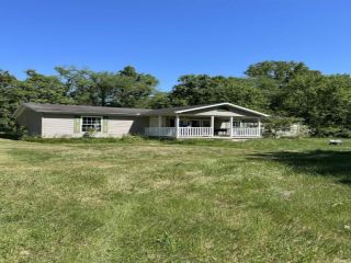 Foreclosed Home - 4554 N 1175 W, 47441