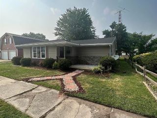 Foreclosed Home - 960 A ST SE, 47441