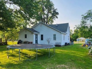 Foreclosed Home - 440 BASE RD, 47441