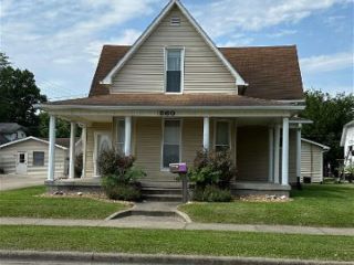 Foreclosed Home - 560 N MAIN ST, 47441