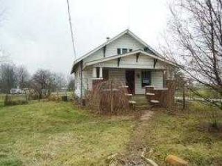 Foreclosed Home - 695 W BROAD ST, 47443