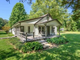 Foreclosed Home - 1078 STATE ROAD 135 S, 47448