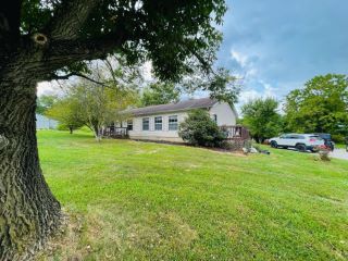 Foreclosed Home - 104 GRISSOM RD, 47470