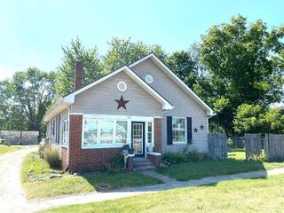 Foreclosed Home - 316 CANAL ST, 47471