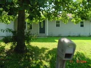 Foreclosed Home - 613 MEREDITH ST, 47501