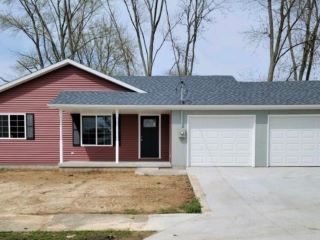 Foreclosed Home - 1106 MCCORMICK AVE, 47501