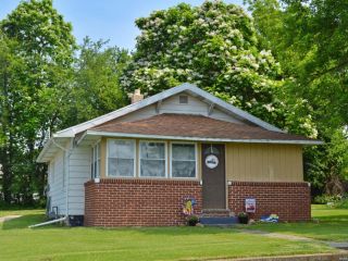 Foreclosed Home - 410 W VIOLA AVE, 47501