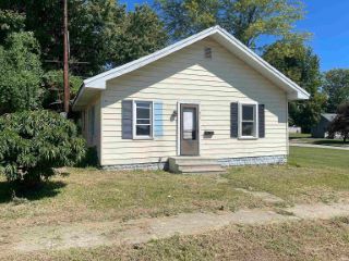 Foreclosed Home - 411 E 8TH ST, 47512